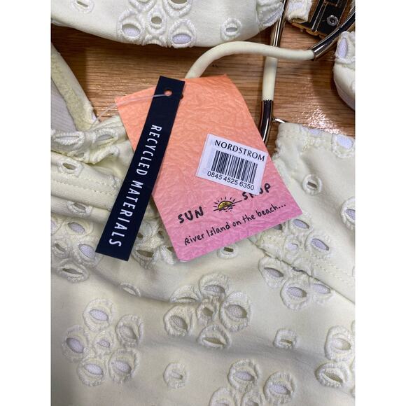 River Island Women's Yellow Broderie- One-Piece Swimsuits size 10  (B40 ) - Picture 10 of 10